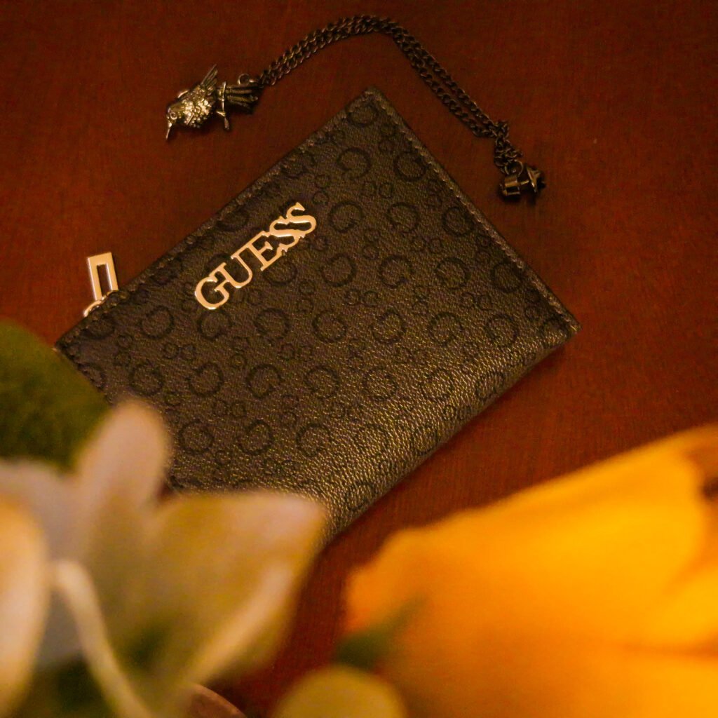 The Asset - Hiding 2